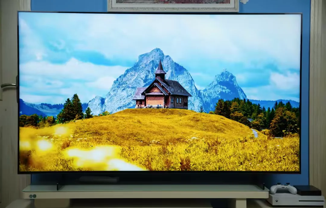 TCL科技豪赌LCD面板存隐忧，千亿元债务悬顶，光伏业务遭遇“周期劫”