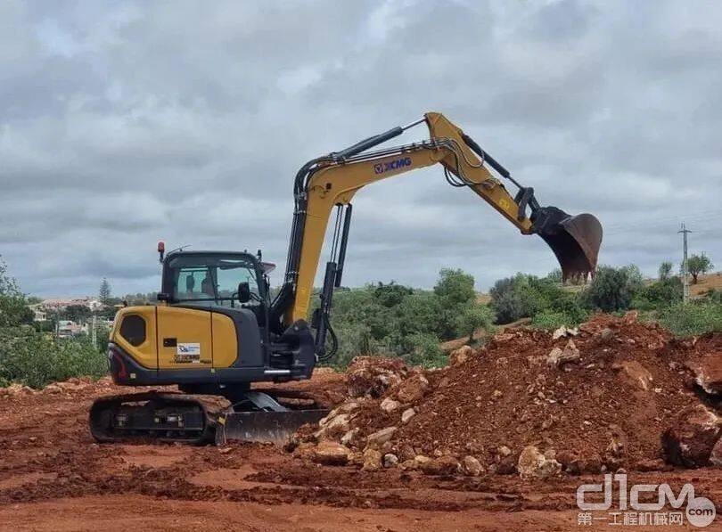 2月主要制造企业销售各类挖掘机19270台 同比增长52.8%