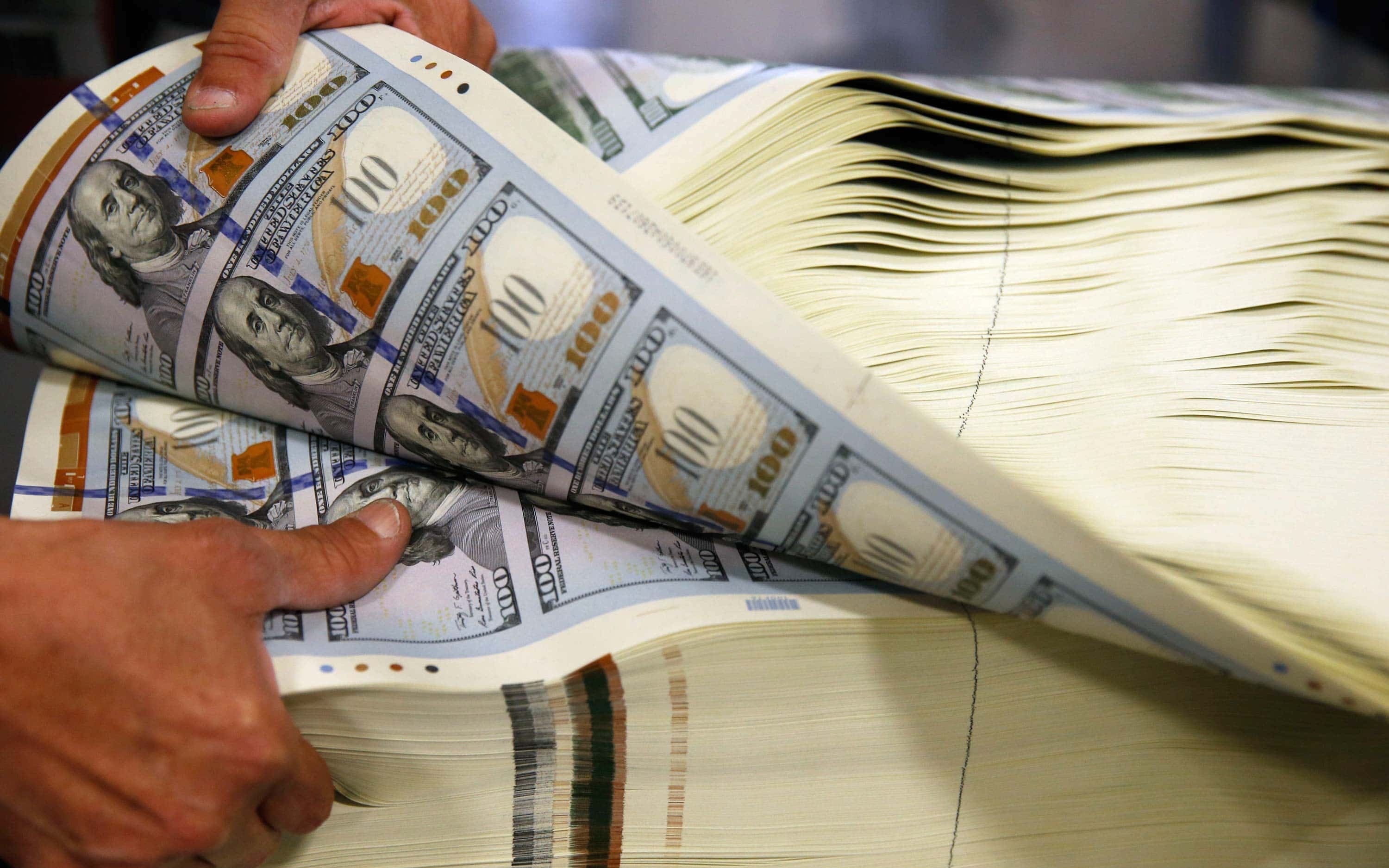 美元下跌提升国内风险偏好，国债市场持续调整