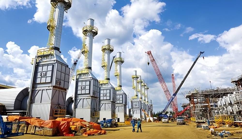 加拿大安大略省暂停对输美电力征收25%附加费