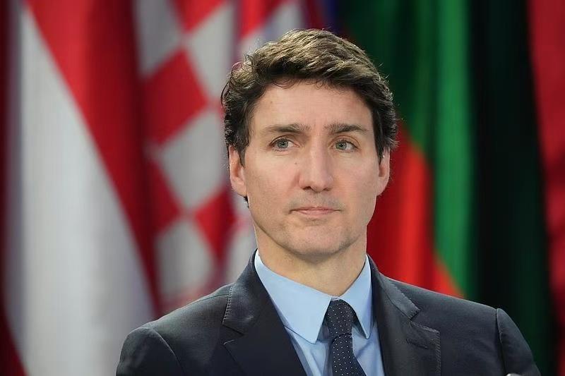 美总统特朗普称不会改变对加拿大征收关税的决定