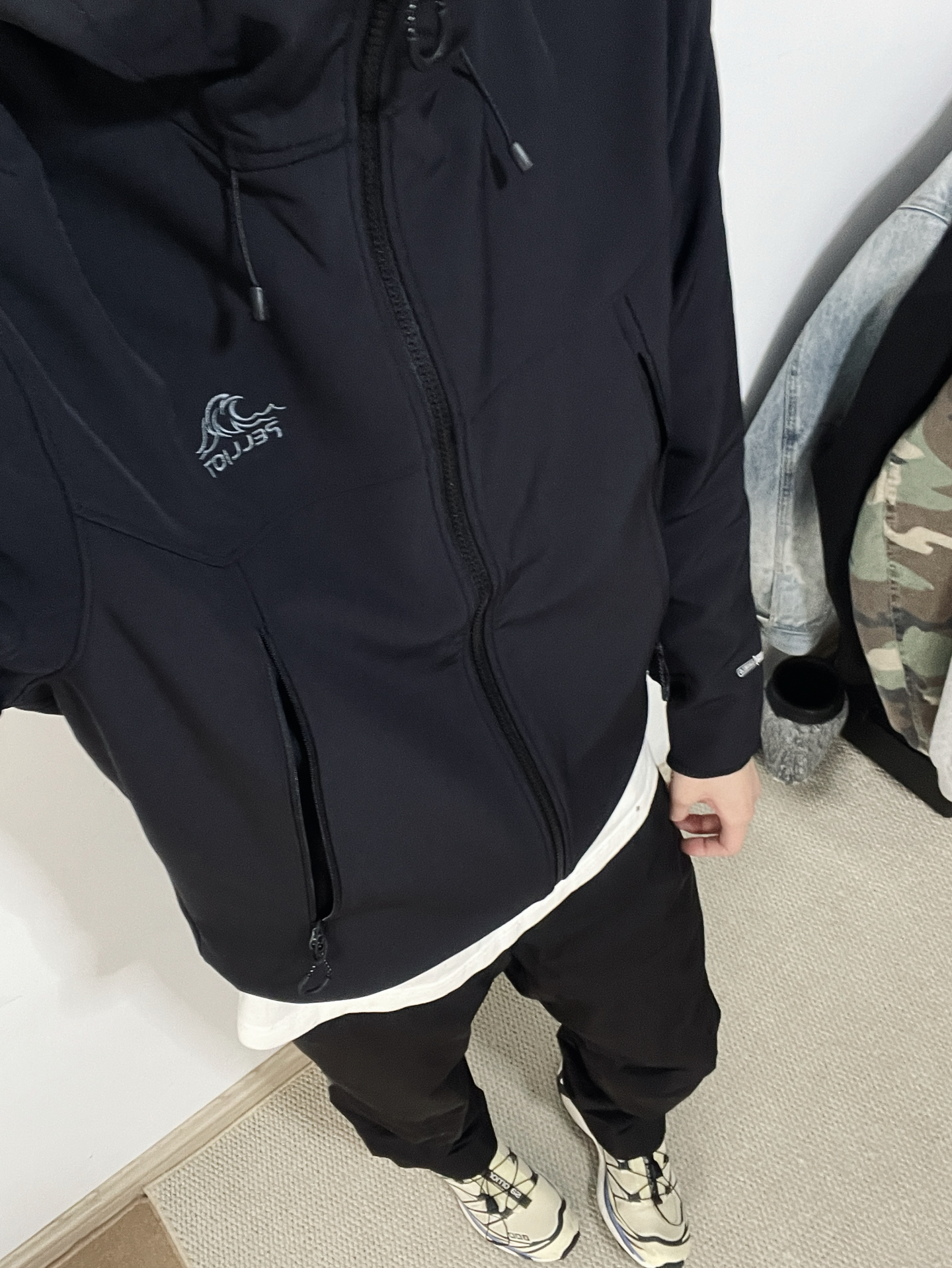 “始祖鸟平替”伯希和IPO:业绩大涨依赖单一产品线,轻研发重营销明显