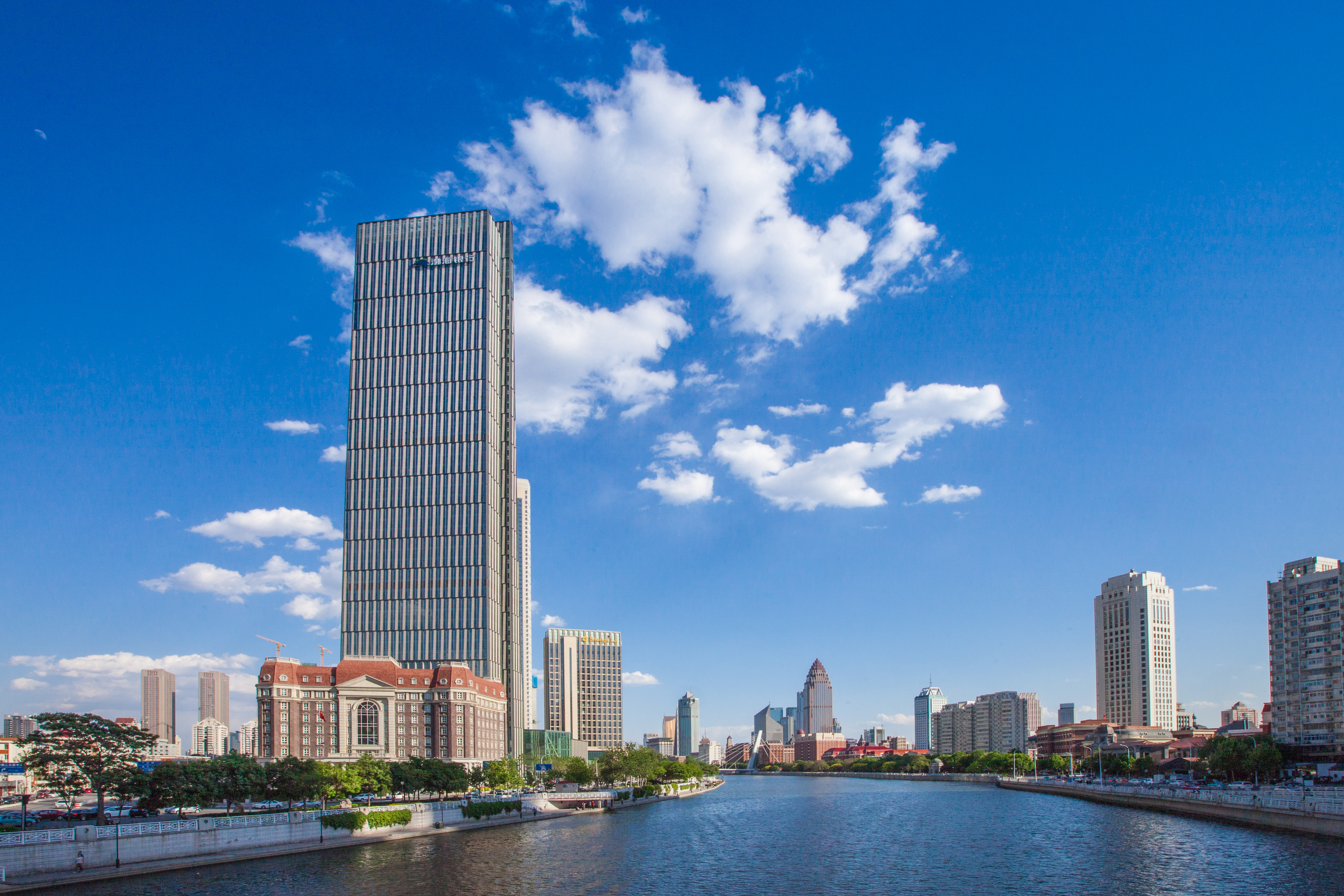 波黑国内信贷规模同比增长10%