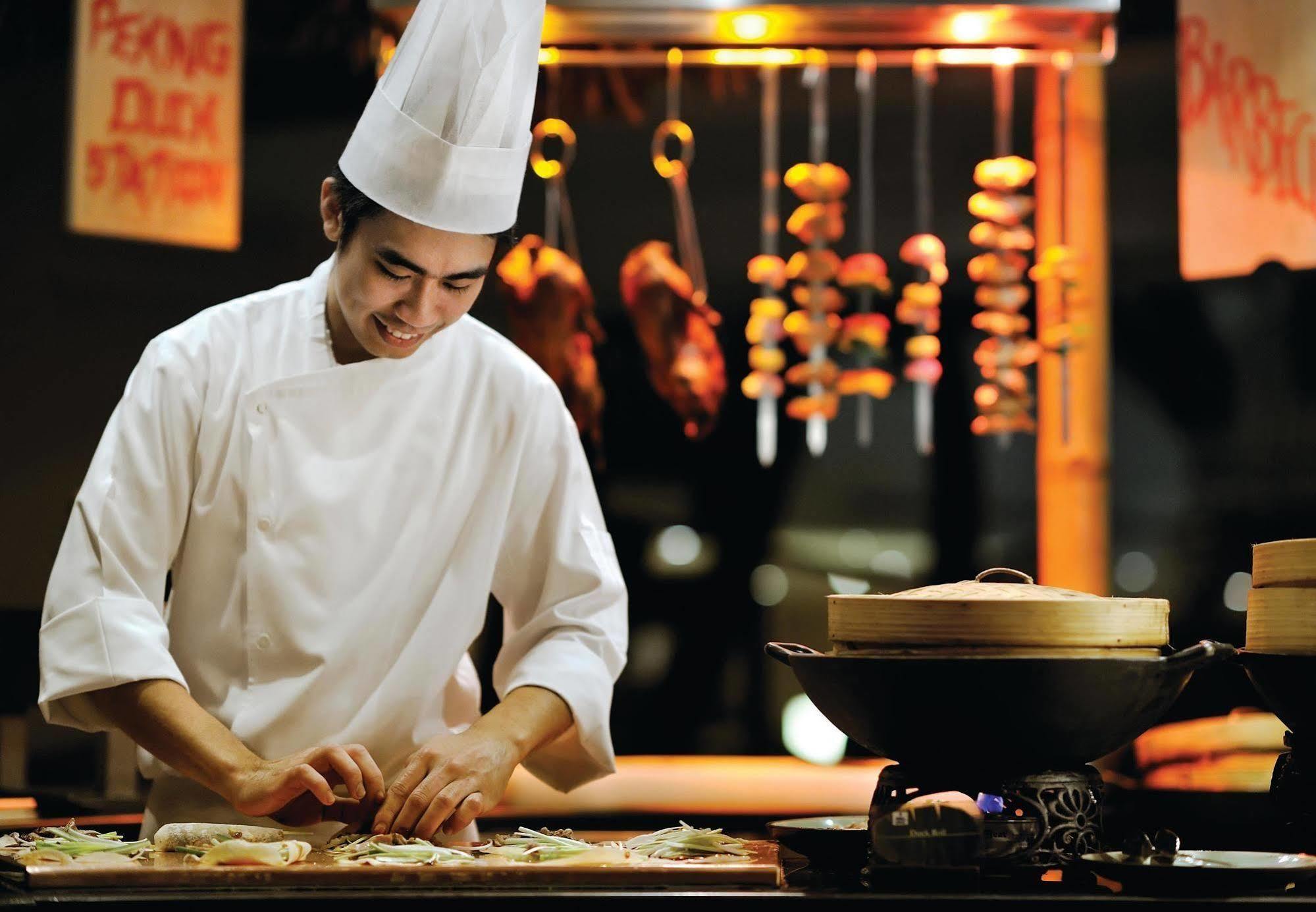 迪拜经济旅游局(DET)与万豪国际签署谅解备忘录,携手强化酒店业生态系统