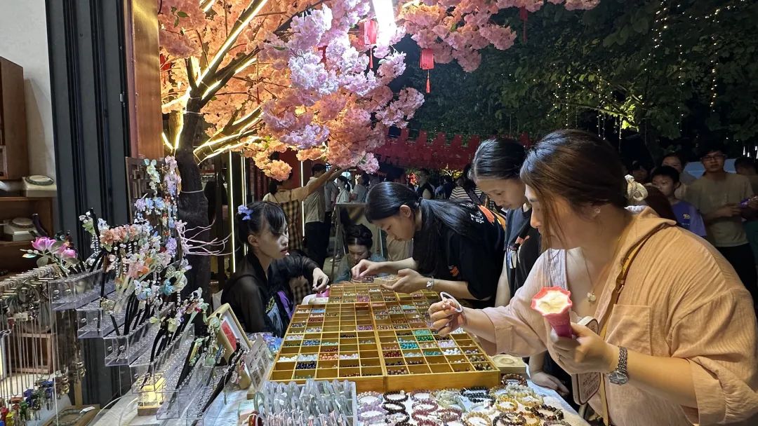 增值税发票数据显示：深圳国庆中秋假期消费市场活力足亮点多