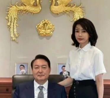 韩国特检组对尹锡悦等24人提起诉讼