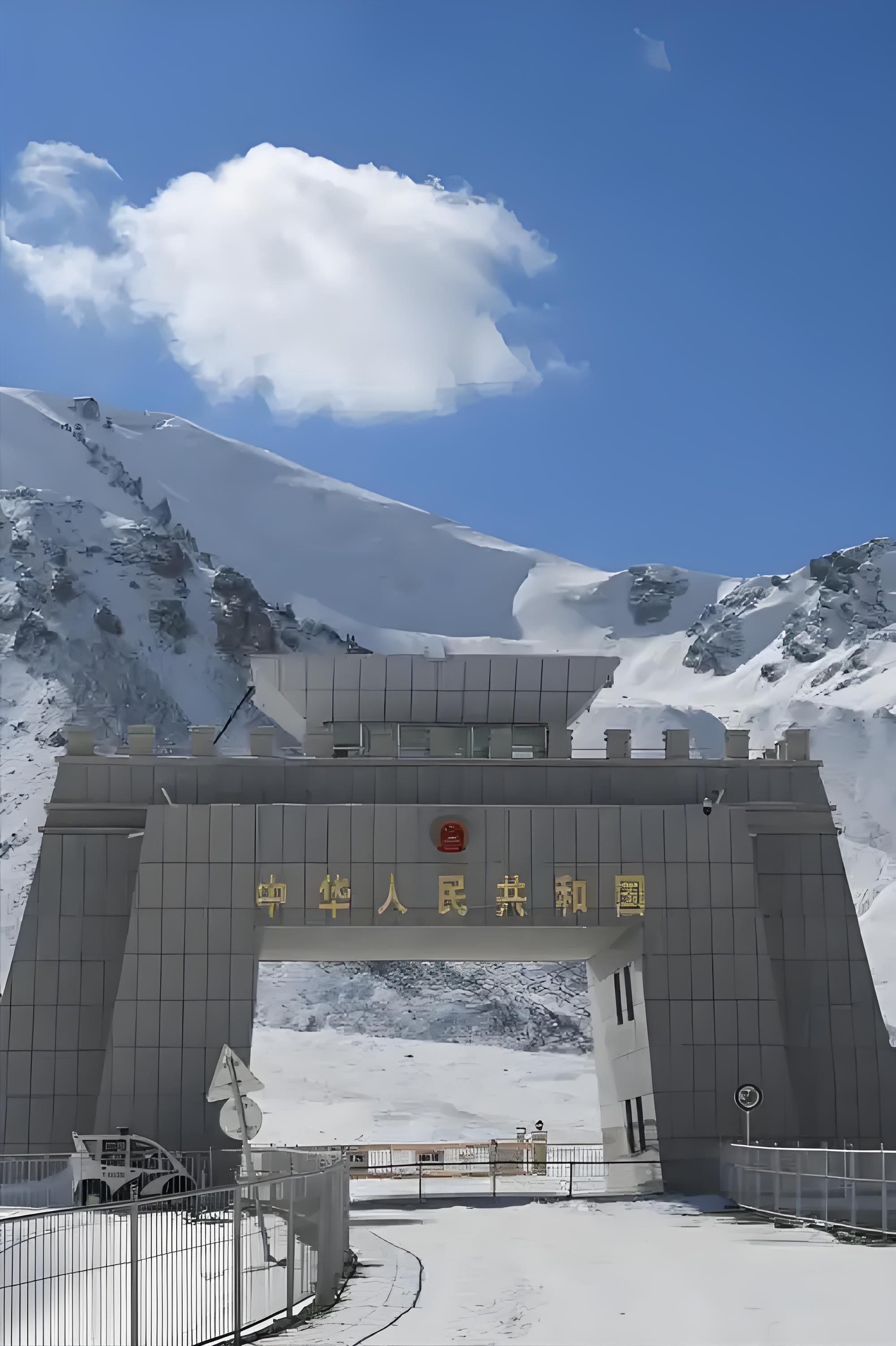 外交部：中方将于18日再赴柬泰穿梭调停 尽快重建和平