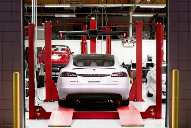 股价上演“过山车”的同庆楼:市场低迷仍大举扩张,持续深陷“增收不增利”困境