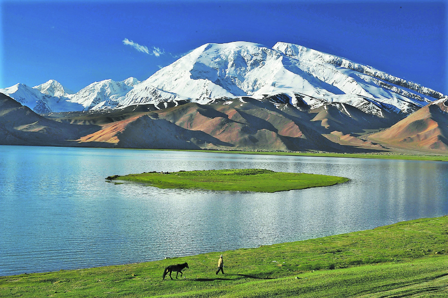 翼越雪山，货通四方！我国大型无人机开辟高原物流新“天路”