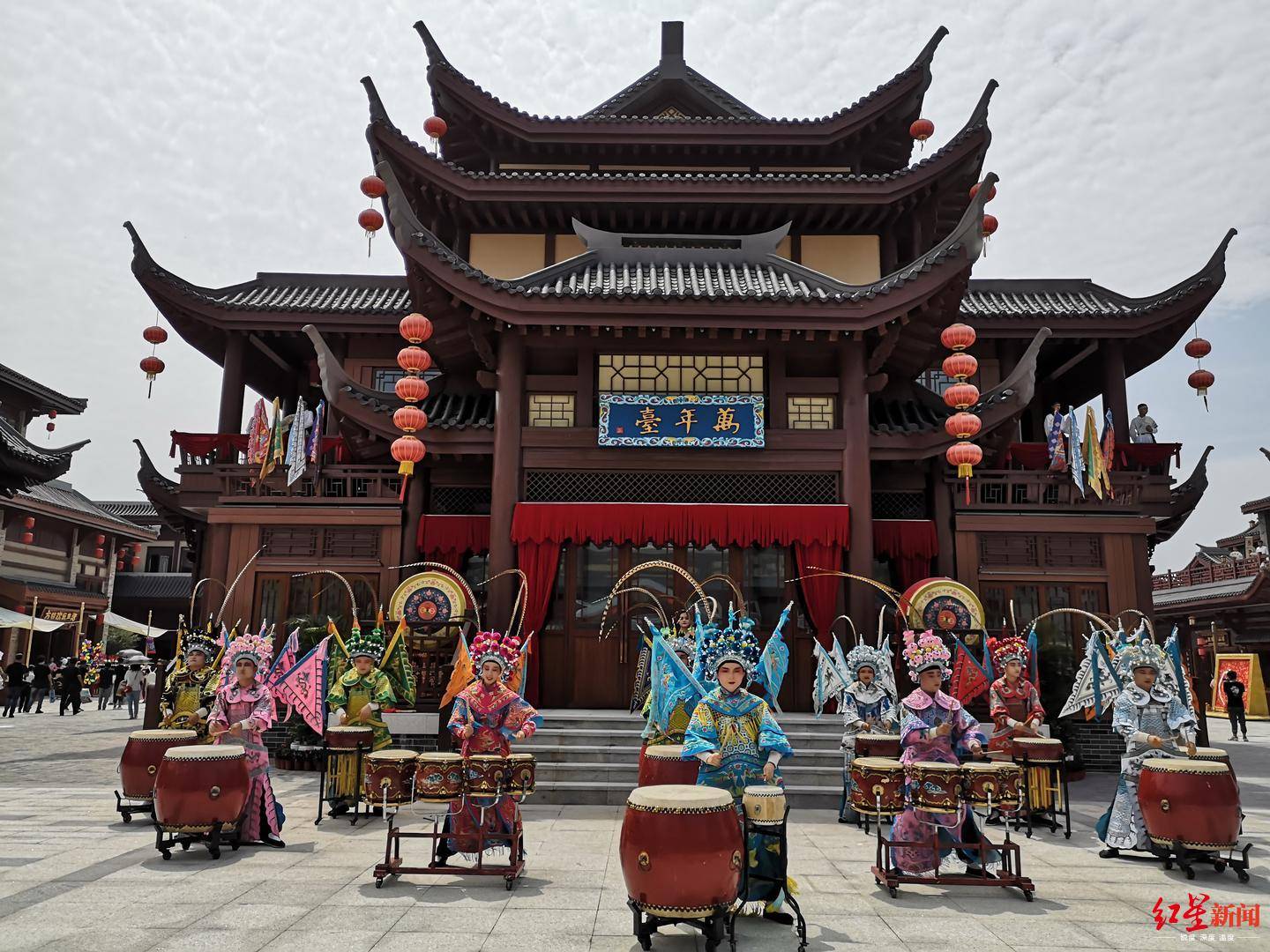 爱奇艺2025年营收272.9亿元 旗下首座乐园已开业