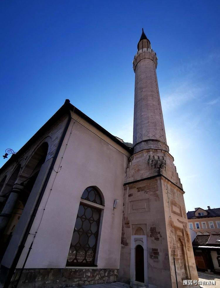 萨拉热窝州游客到访量与过夜数持续保持增长态势