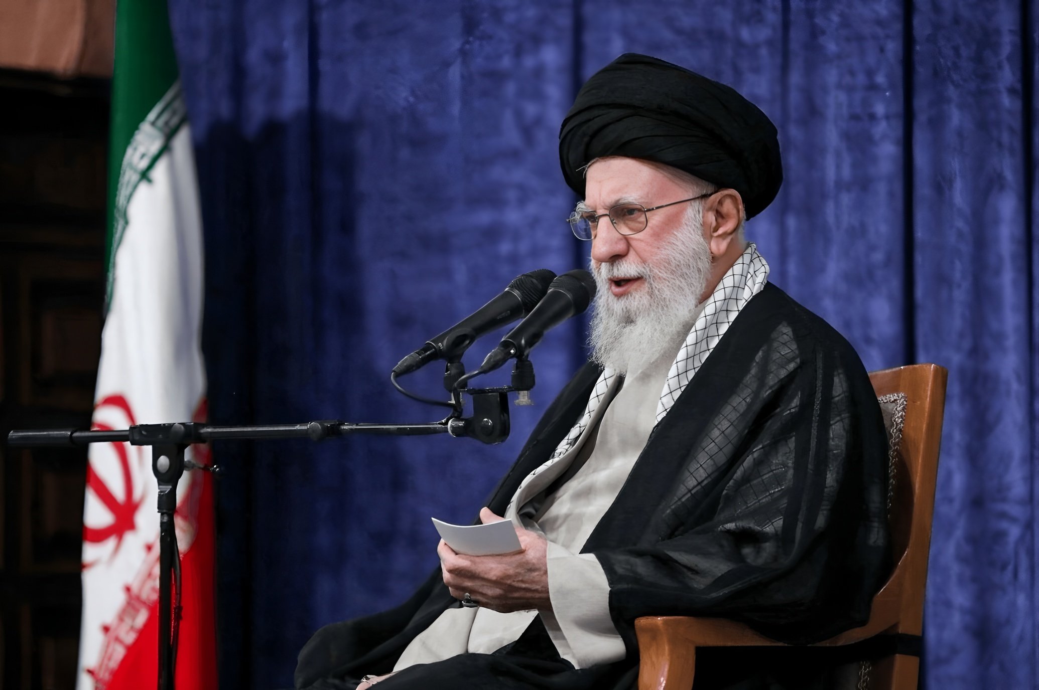 美以称“哈梅内伊已死”，特朗普最新发声！伊朗宣布关闭霍尔木兹海峡！联合国安理会召开紧急会议