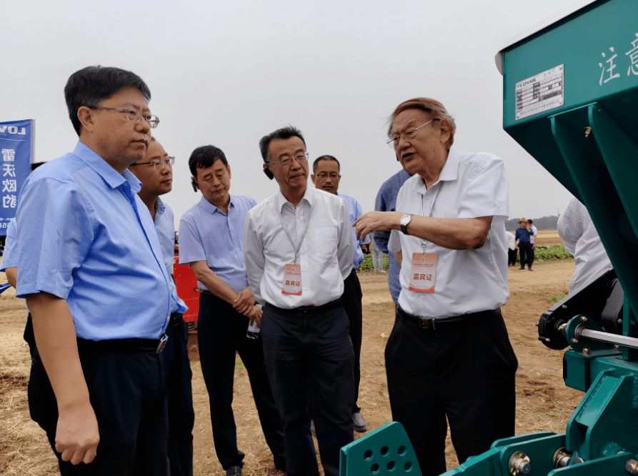 补短板纠偏科 多家公募战略转型“开花结果”