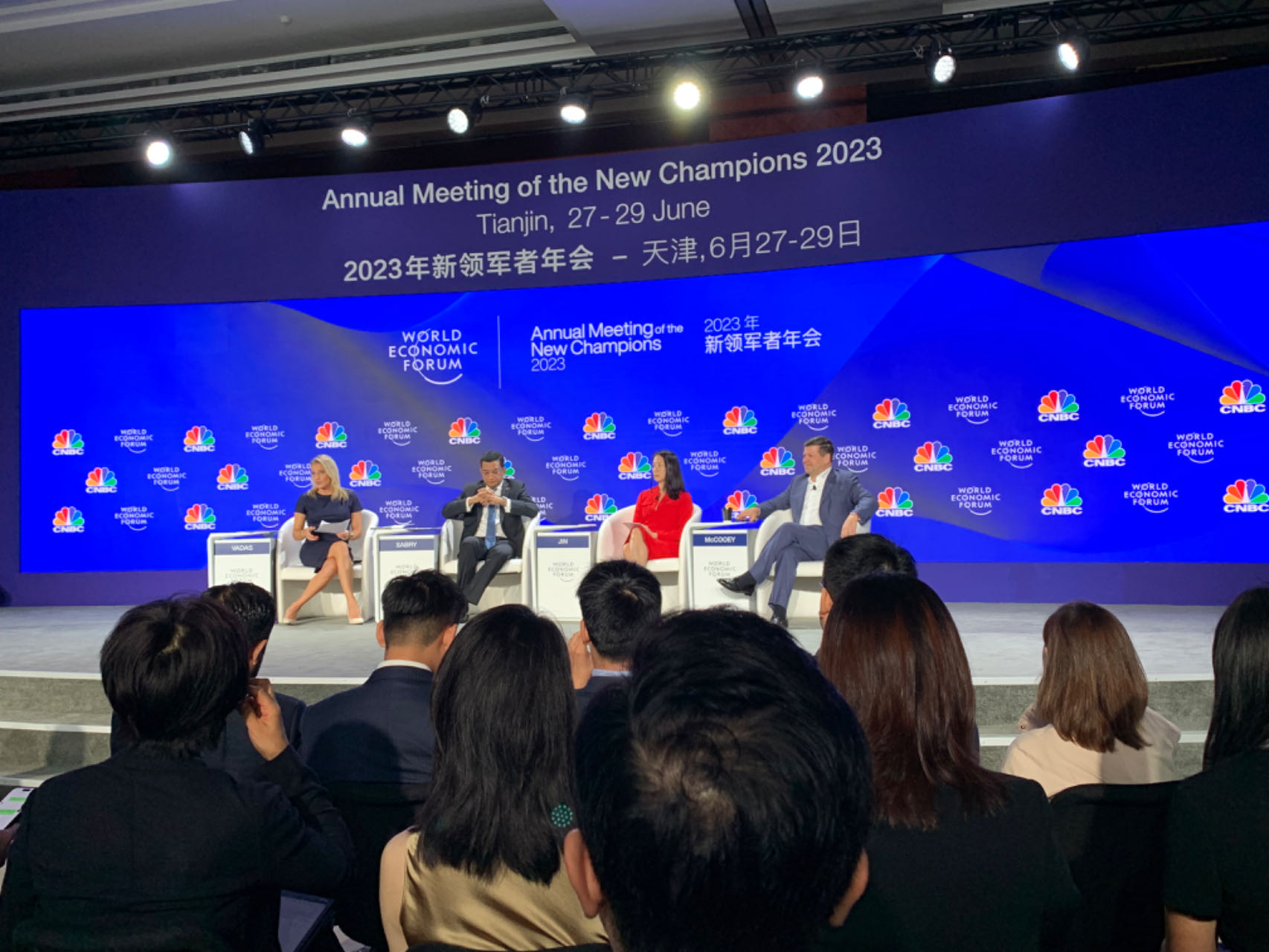 长进光子即将上会：聚焦高性能特种光纤研发创新，三年营收复合增长率超30%