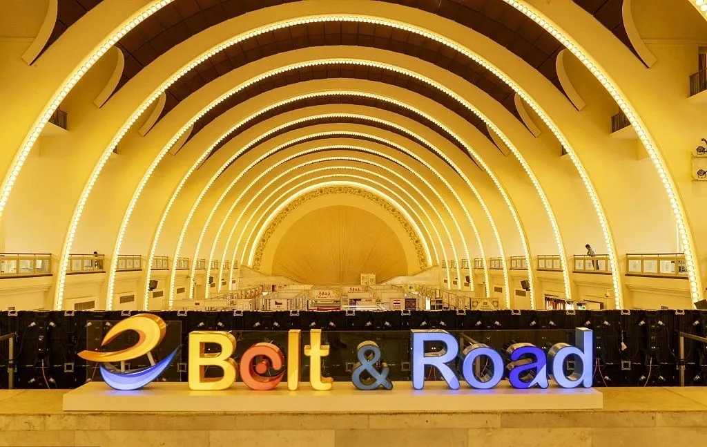 非洲开发银行指出肯债务压力增加挤占发展支出